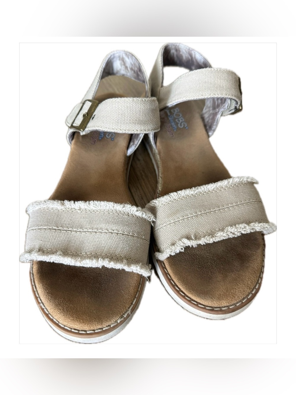 Bobs 8.5 Beige Canvas Ankle Strap Sandals